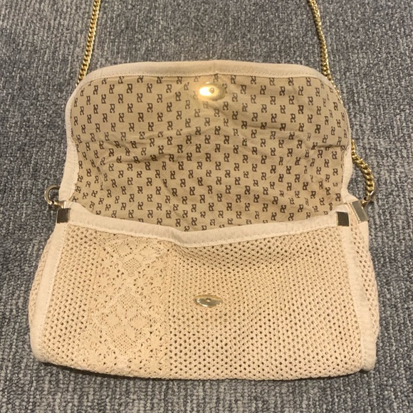 PG Crochet Women’s Cream Coloured Purse - Made in Italy (EUC) - Picture 2 of 11